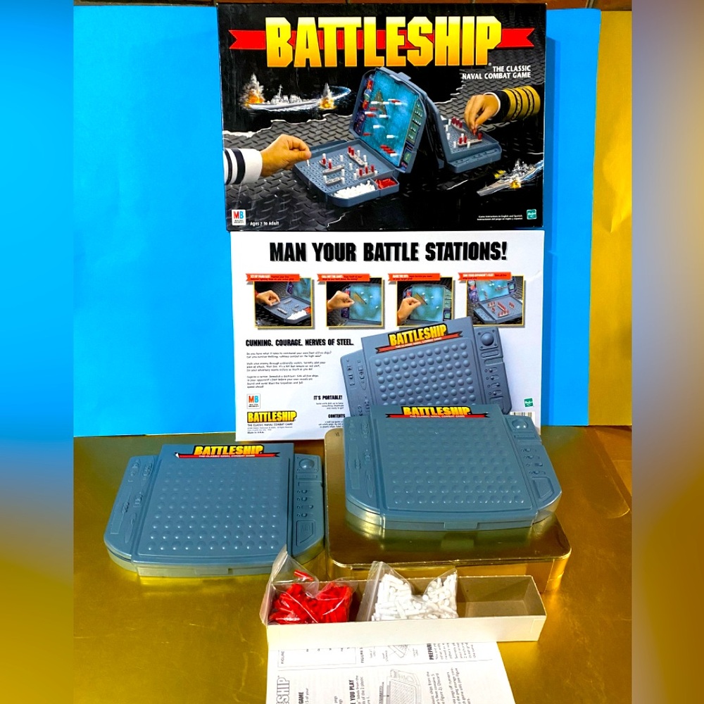 BATTLESHIP THE CLASSIC COMBAT GAME VTG 1998 MILTON BRADLEY GAME